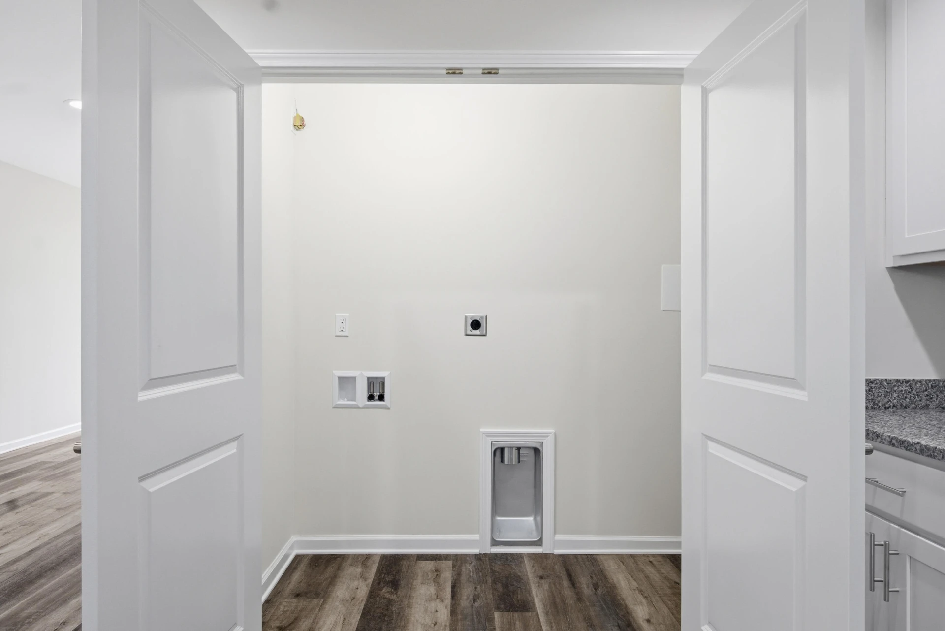417 N Washington AVE #8 - Photo 13
