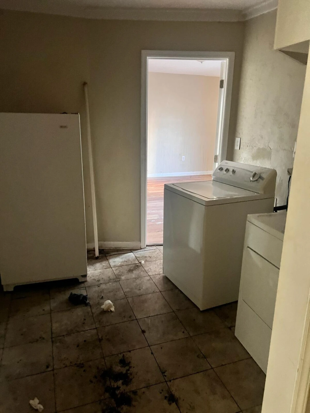 2208 10th ST NW - Photo 12