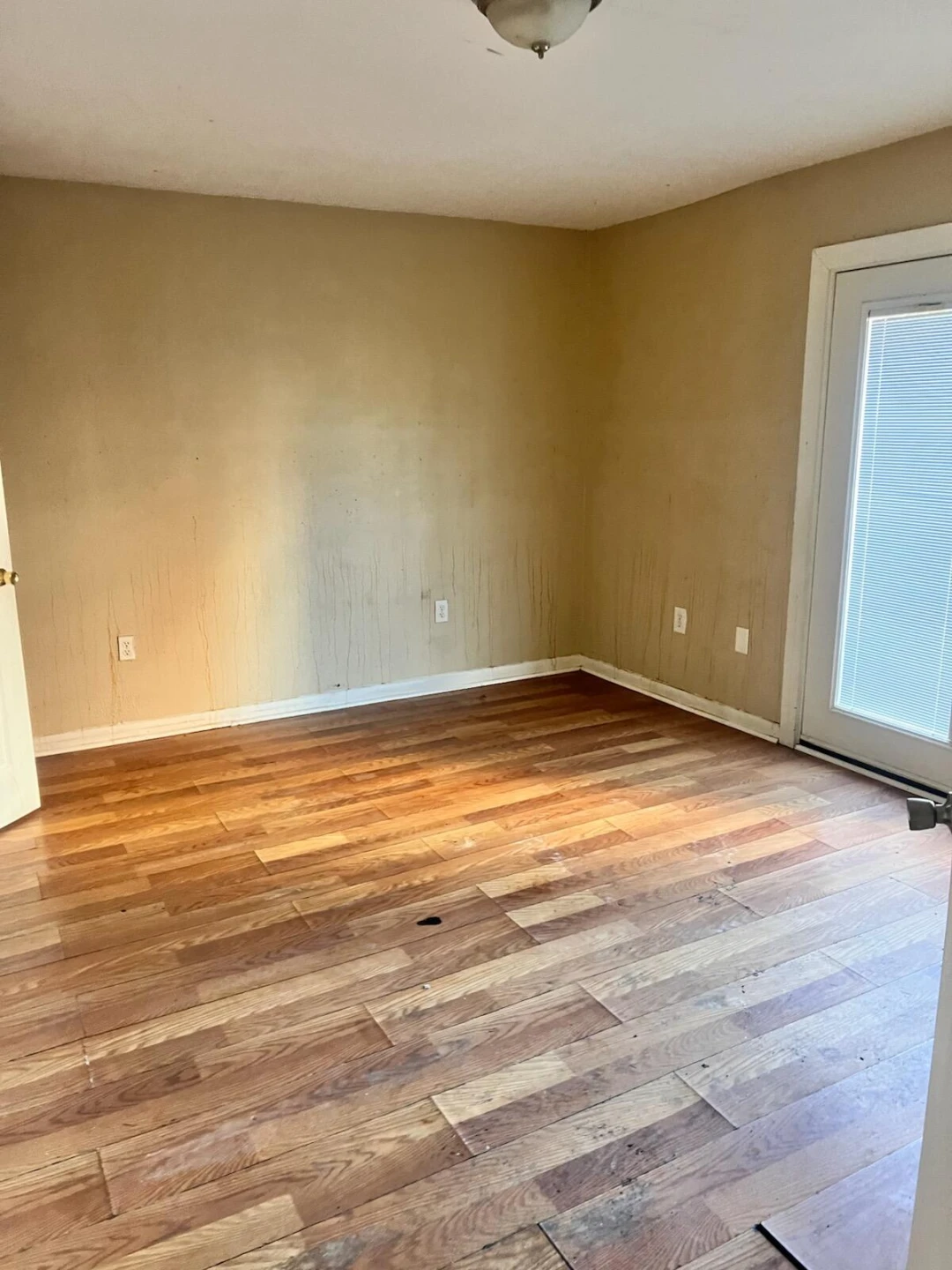 2208 10th ST NW - Photo 13