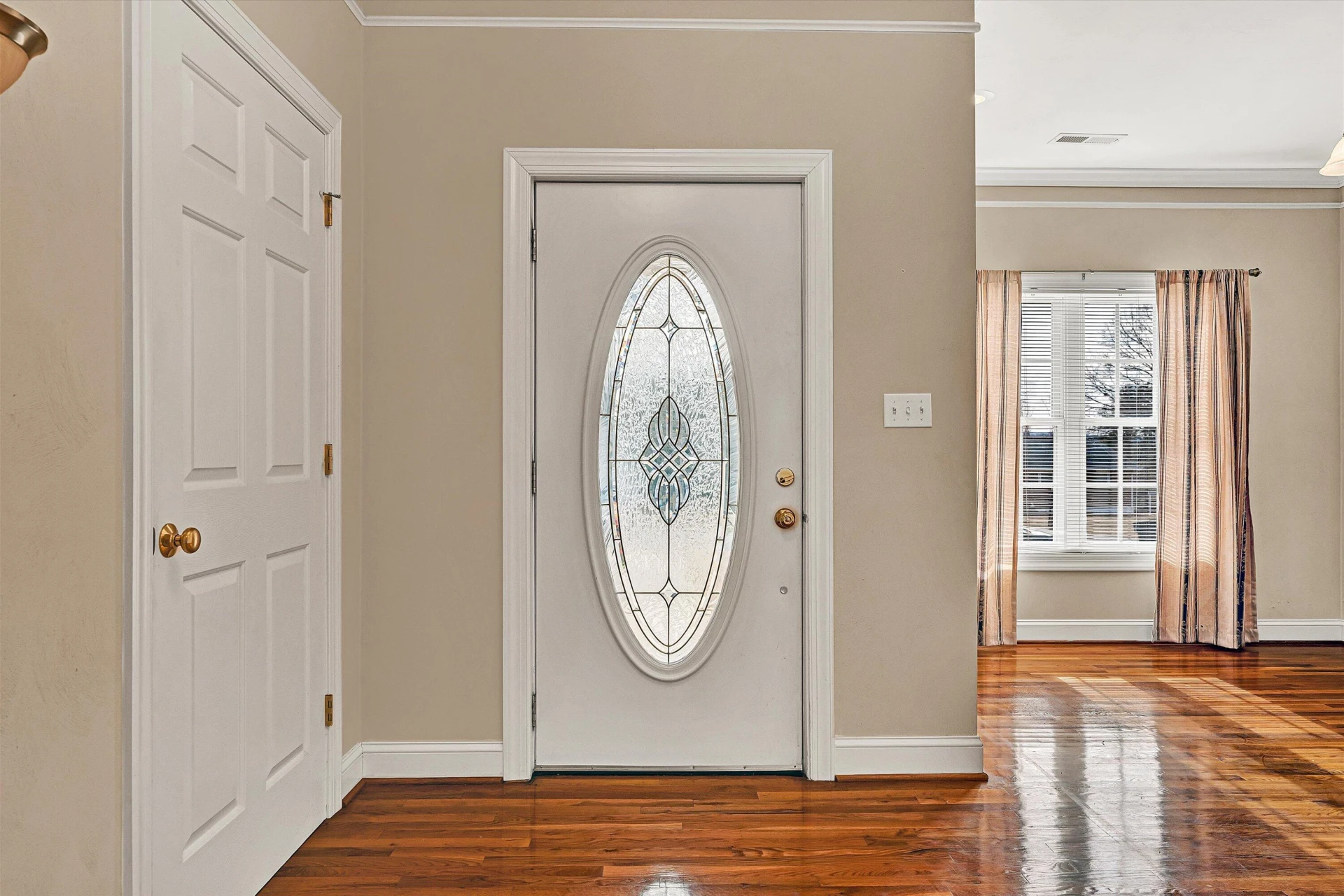 405 Dawnridge DR - Photo 8