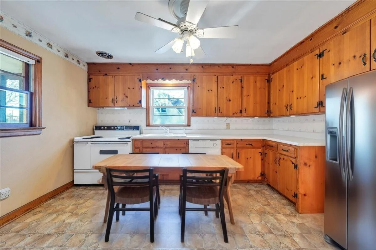 800 Circle ST - Photo 24