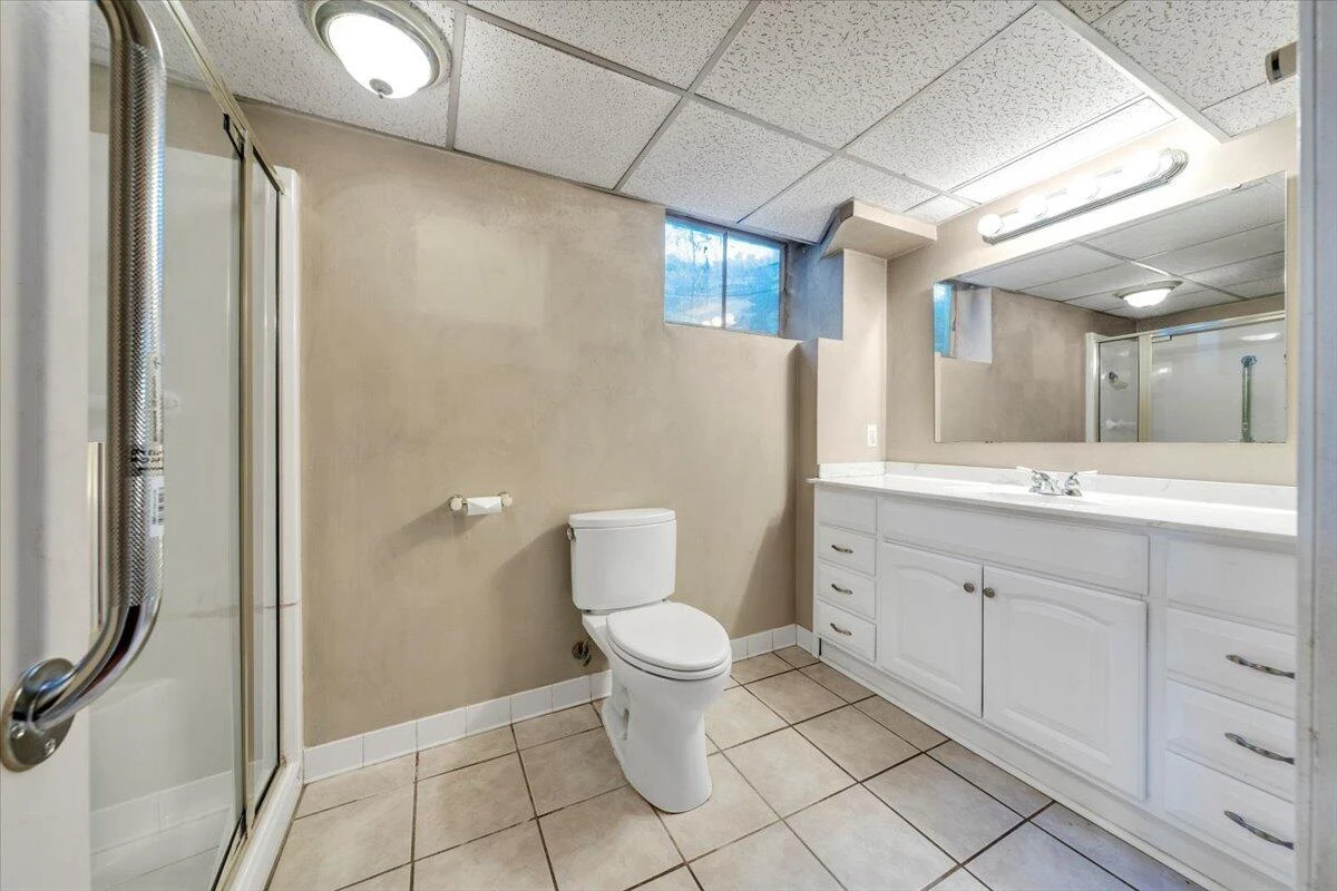 800 Circle ST - Photo 35
