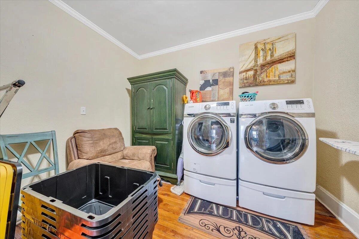 1417 Main ST - Photo 21
