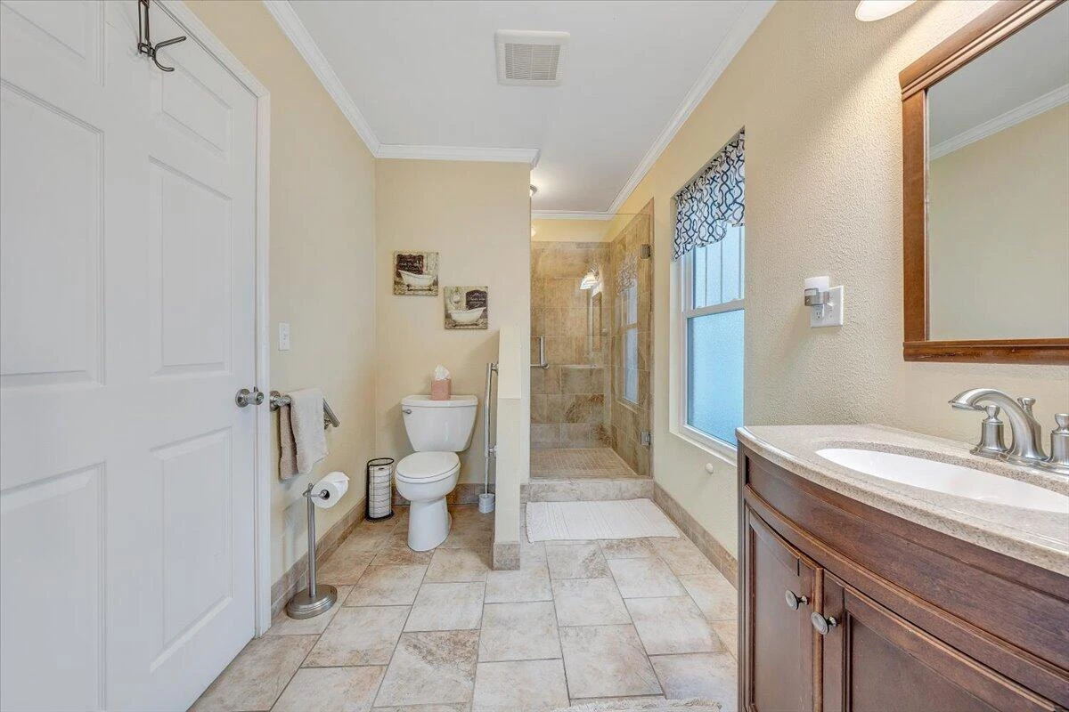 1417 Main ST - Photo 25