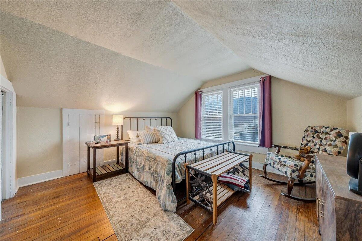 1417 Main ST - Photo 38