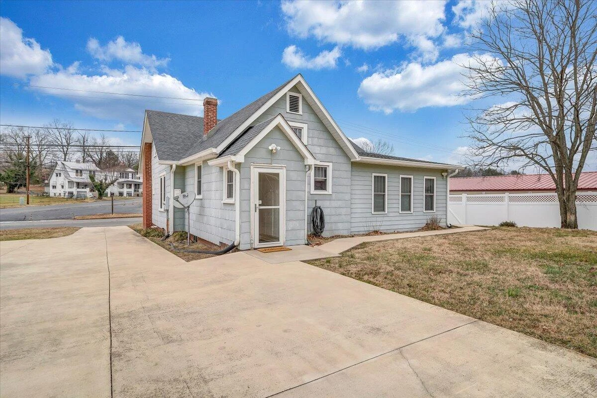 1417 Main ST - Photo 46