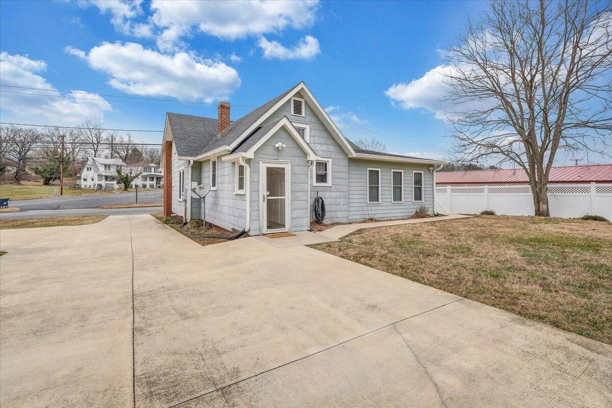1417 Main ST - Photo 47