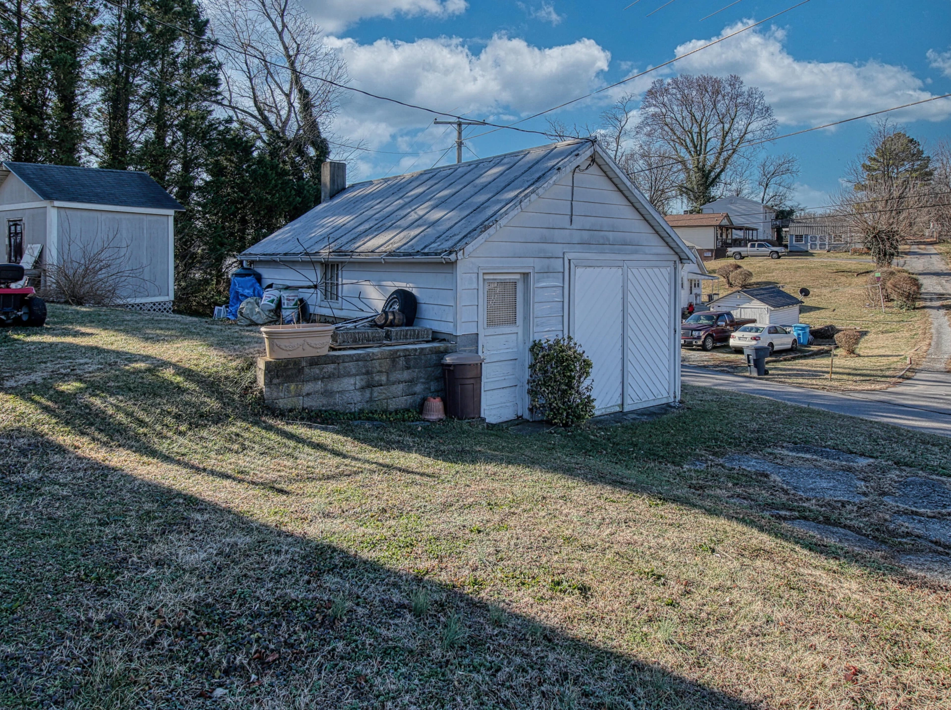 2107 Kenwood BLVD SE - Photo 17