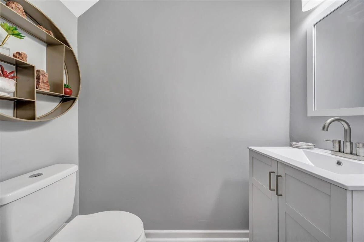 411 E Jackson AVE - Photo 12