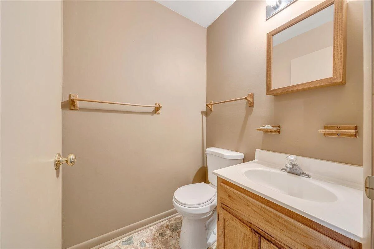 607 Loudon AVE NW - Photo 19