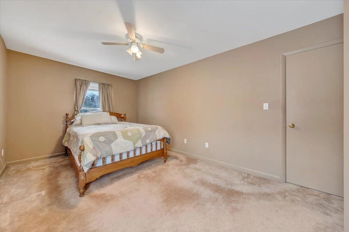 607 Loudon AVE NW - Photo 23
