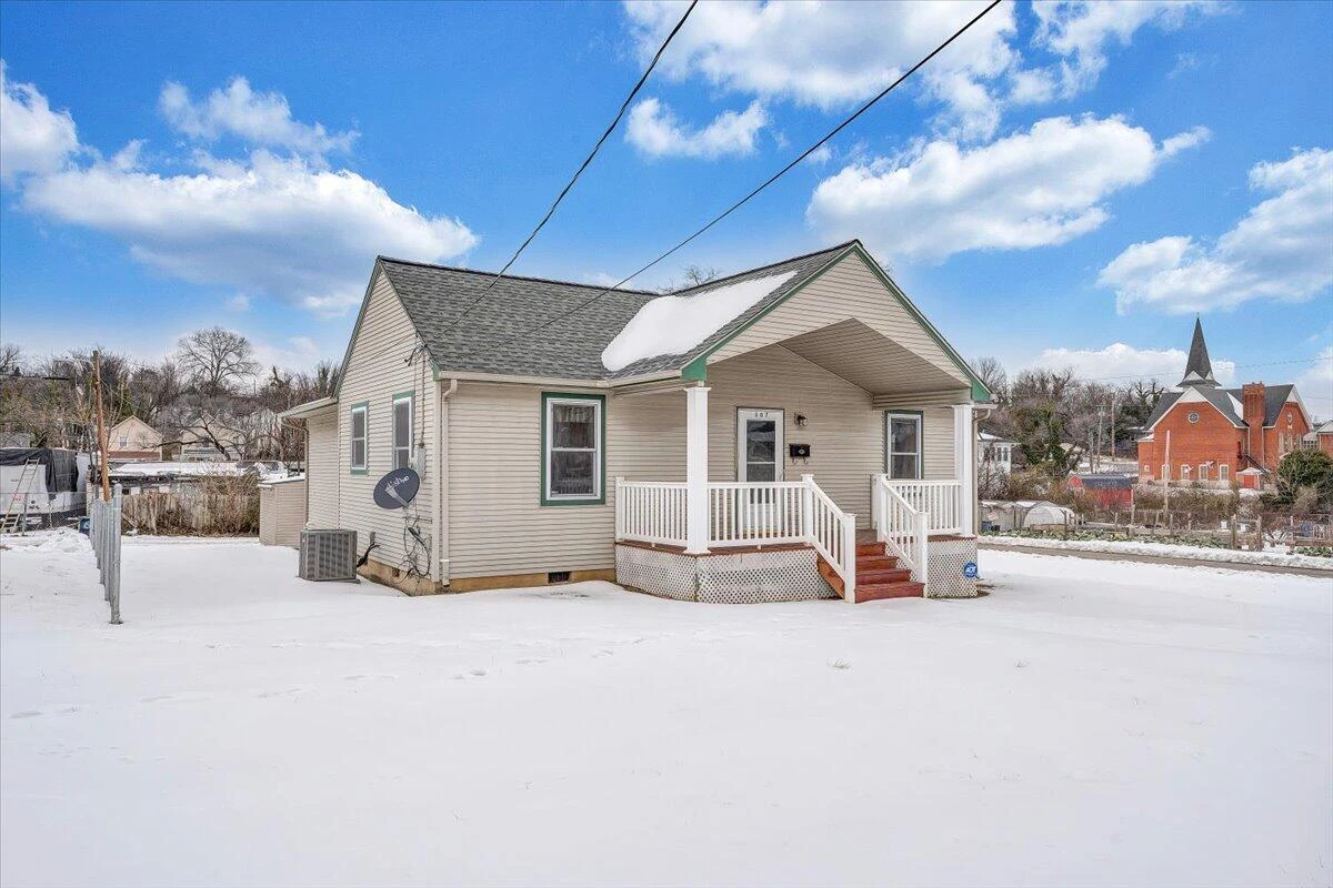 607 Loudon AVE NW - Photo 41