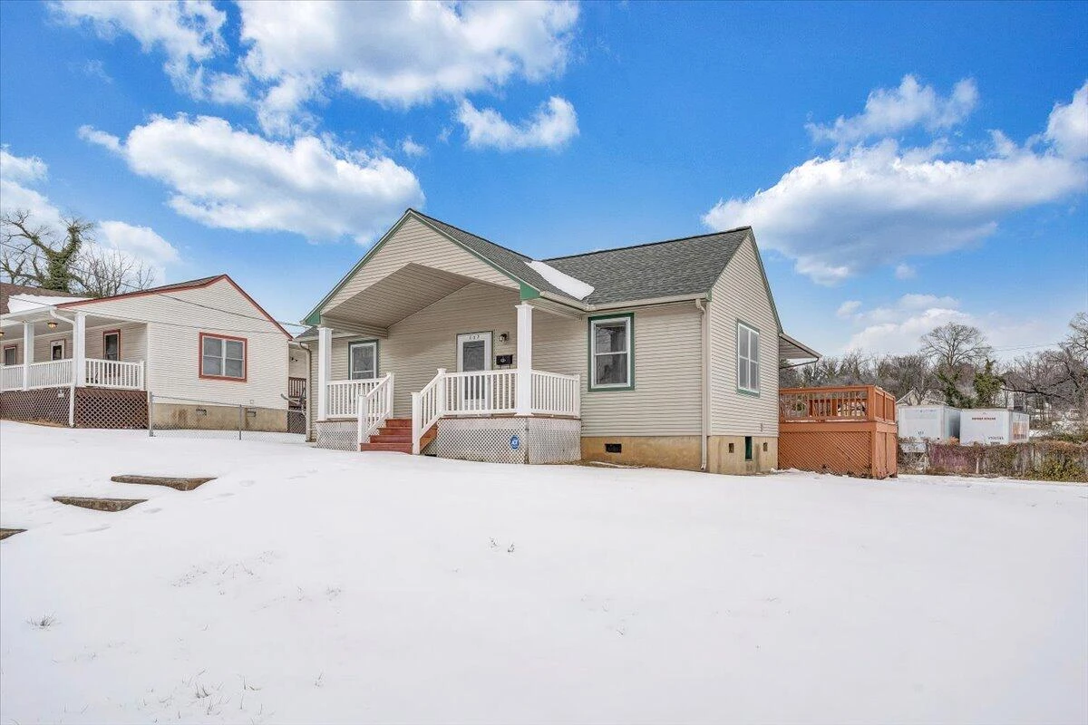 607 Loudon AVE NW - Photo 44