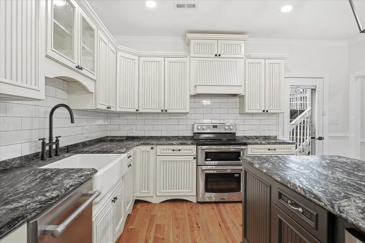 2509 Rosalind AVE SW - Photo 20