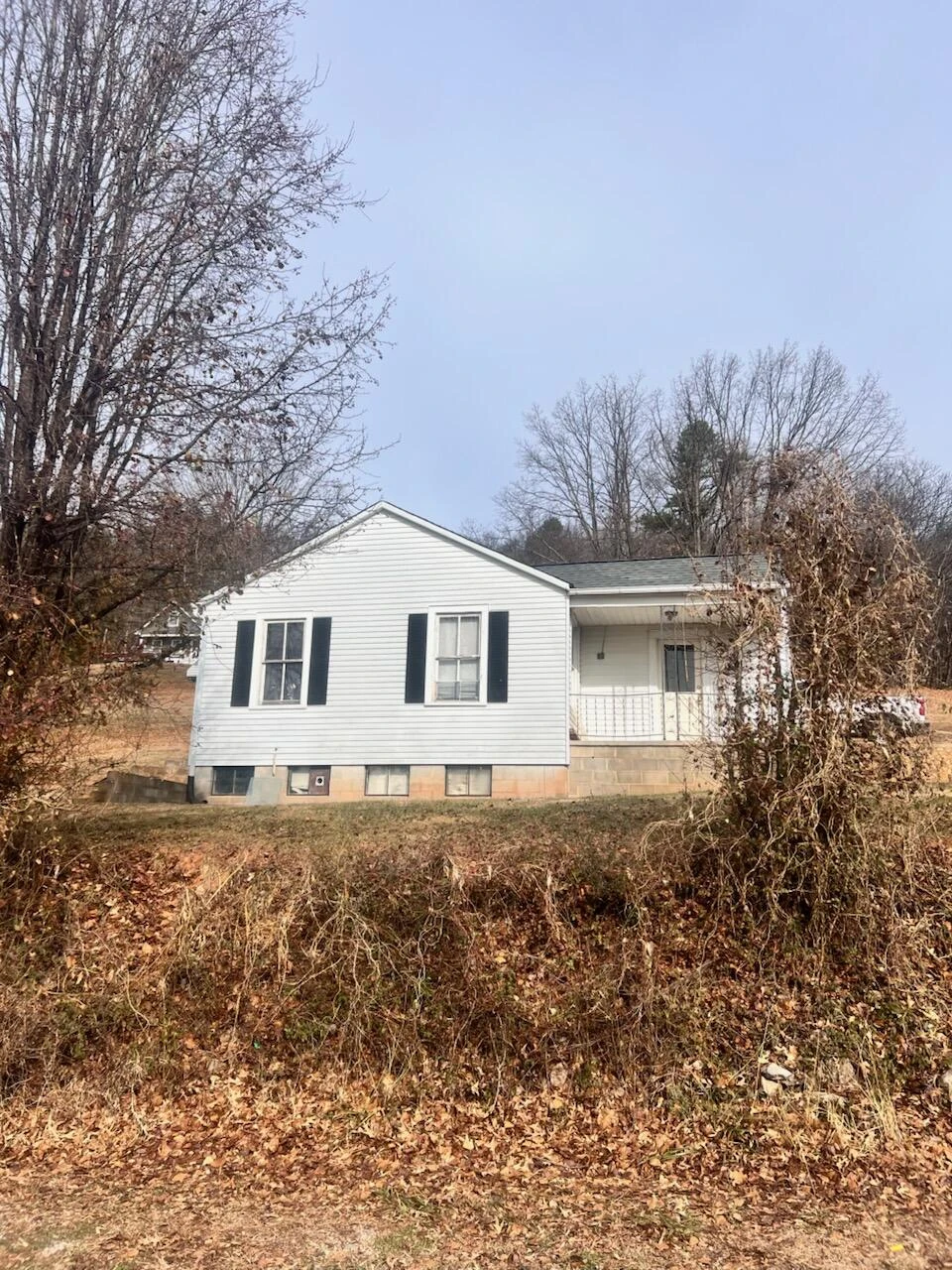 1618 Read Mountain RD