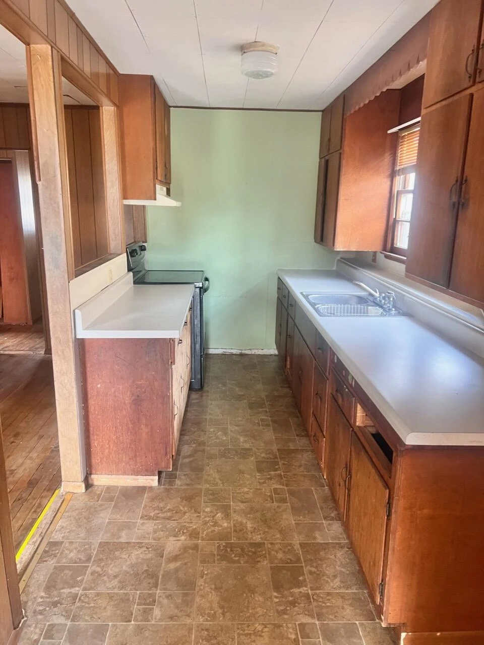 1618 Read Mountain RD - Photo 8
