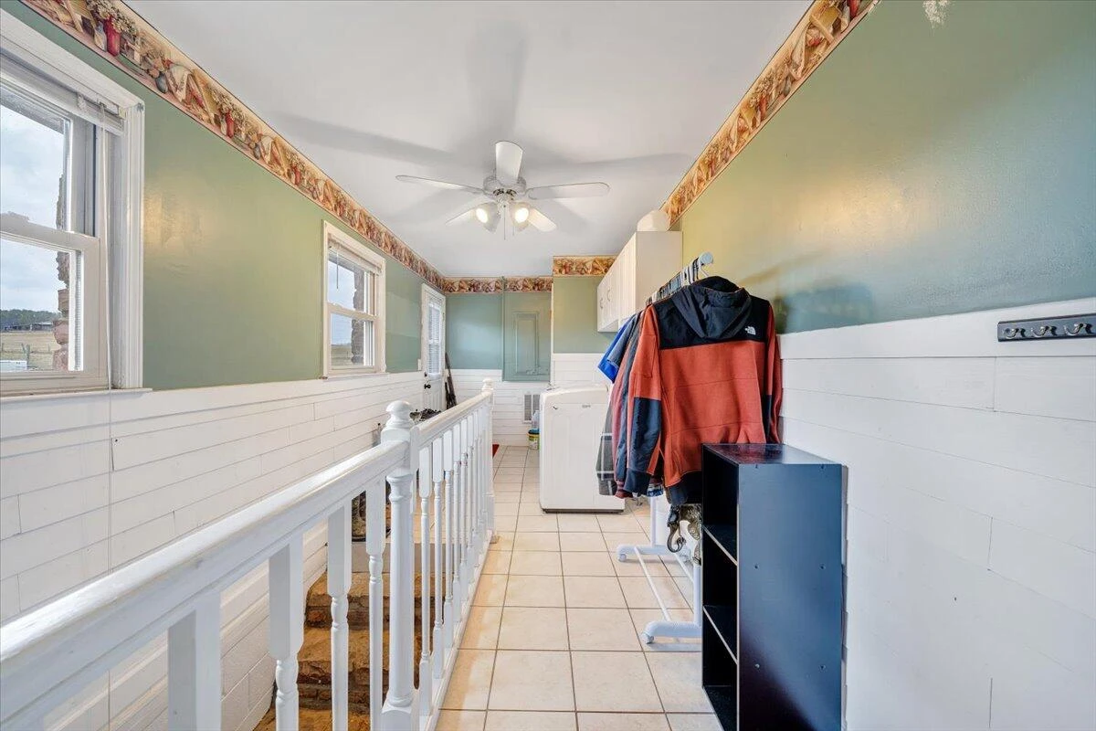 1167 Saint Peters RD - Photo 6