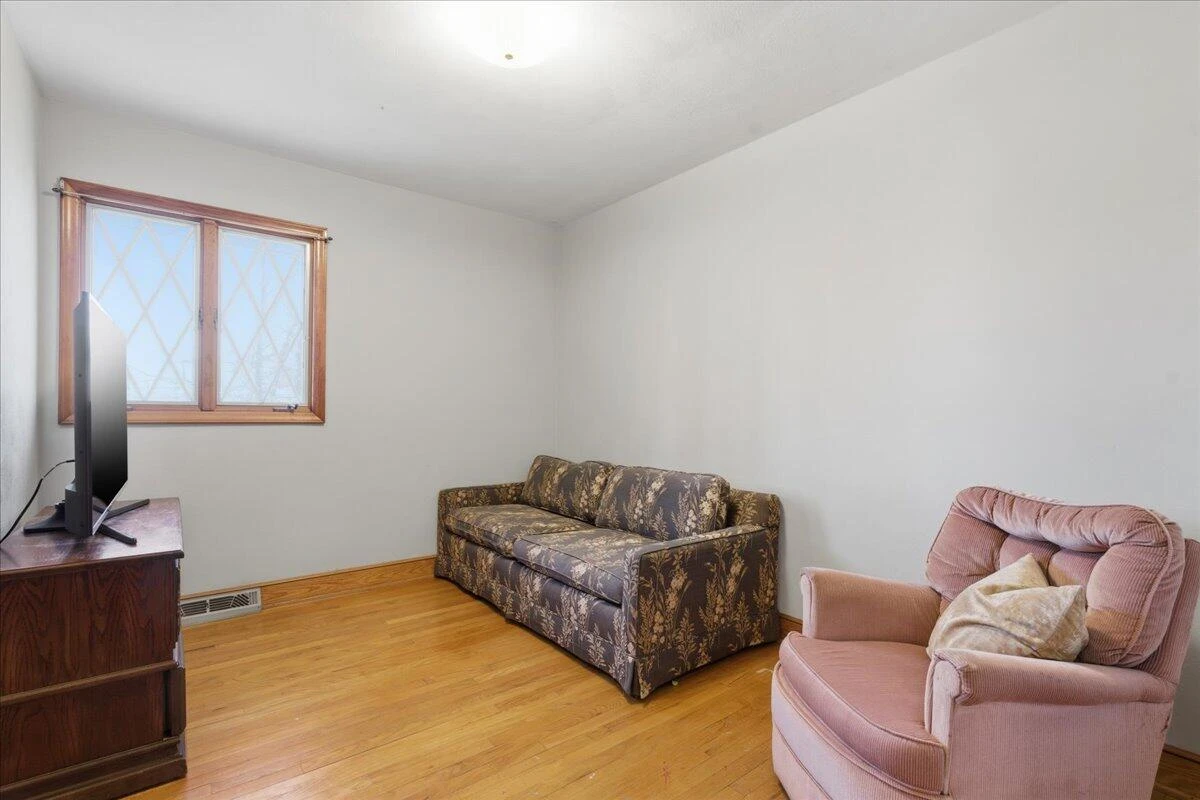 3241 Peaks RD - Photo 21