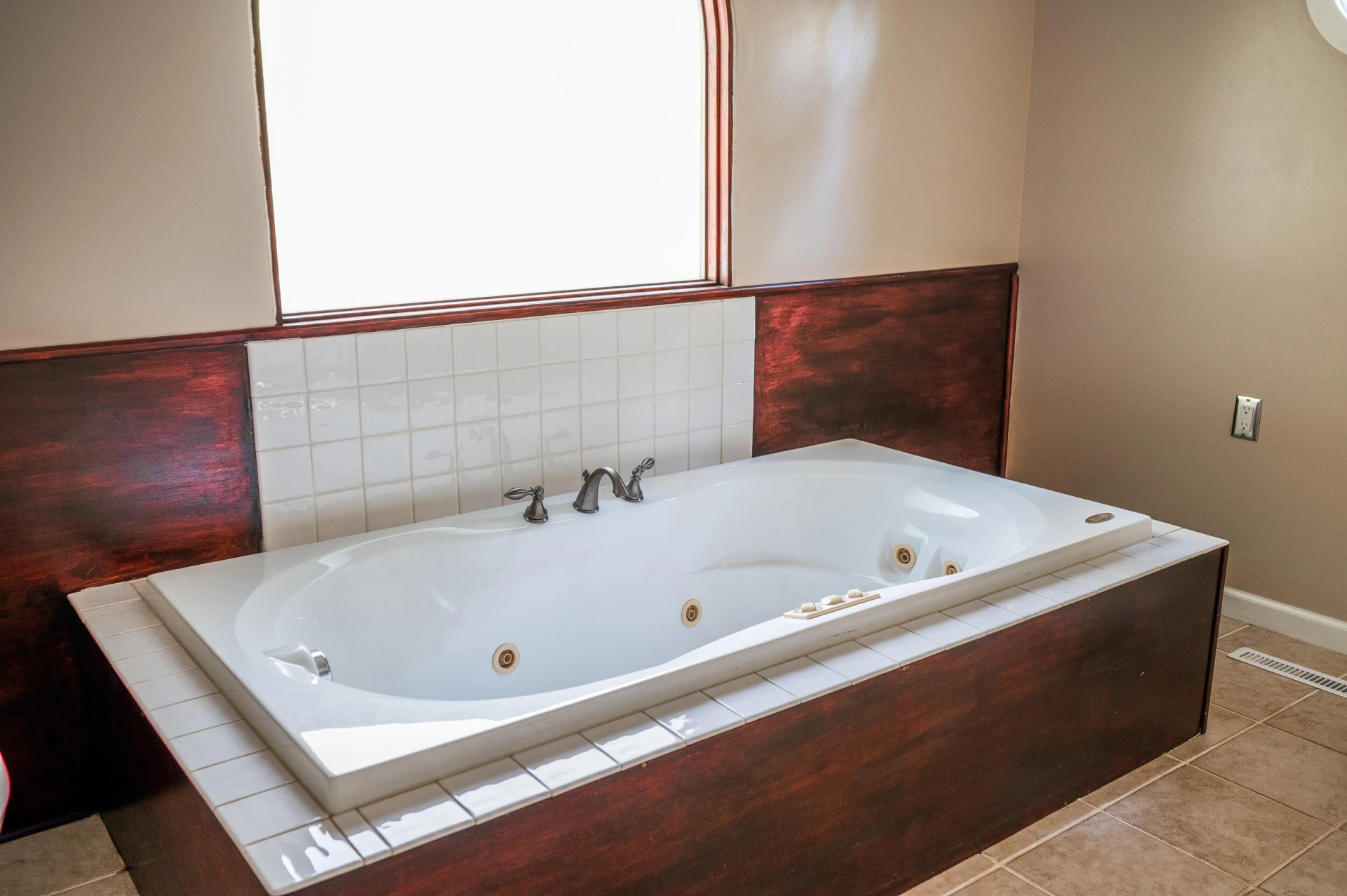 404 Heather LN - Photo 16