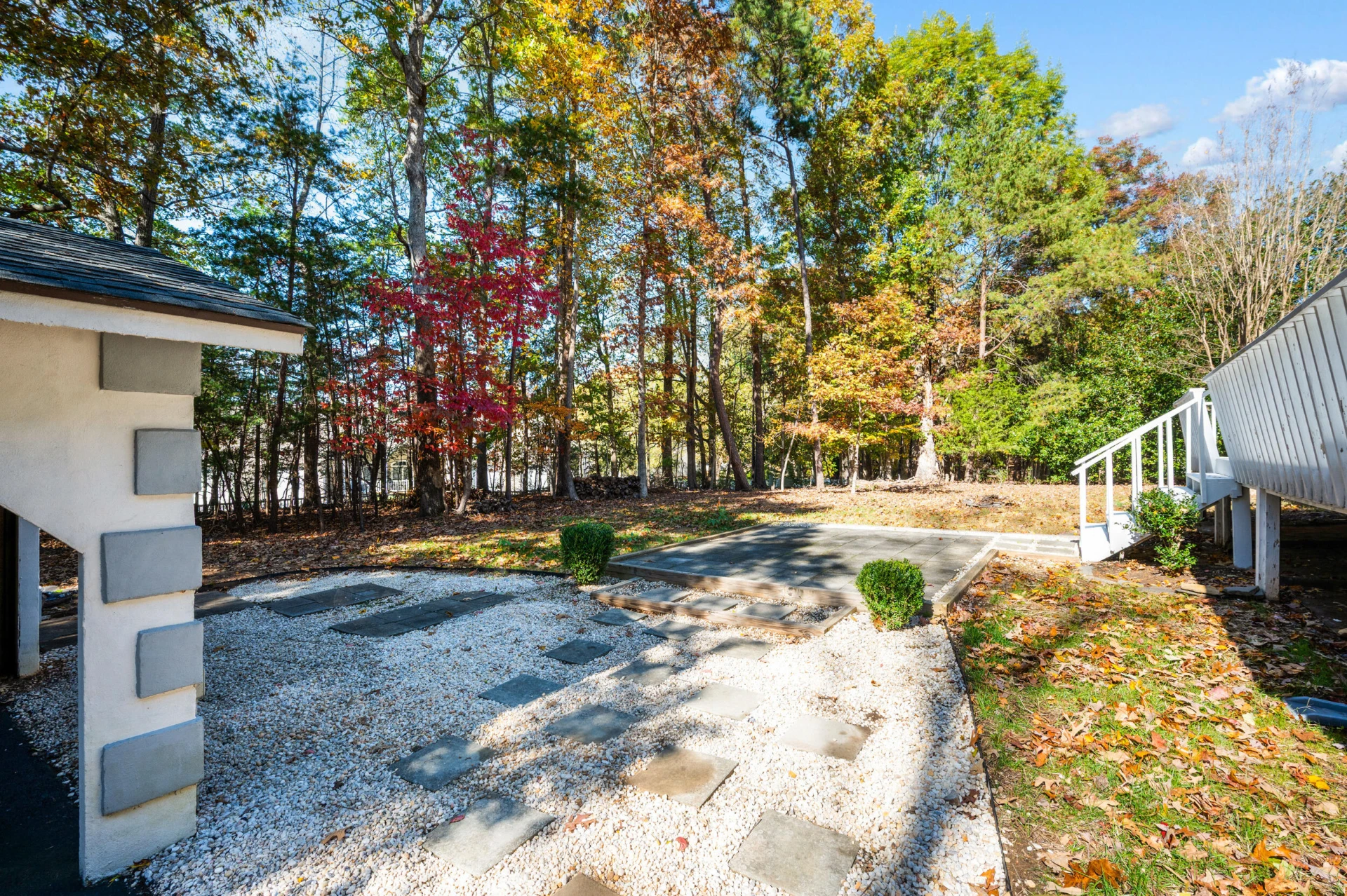 404 Heather LN - Photo 39