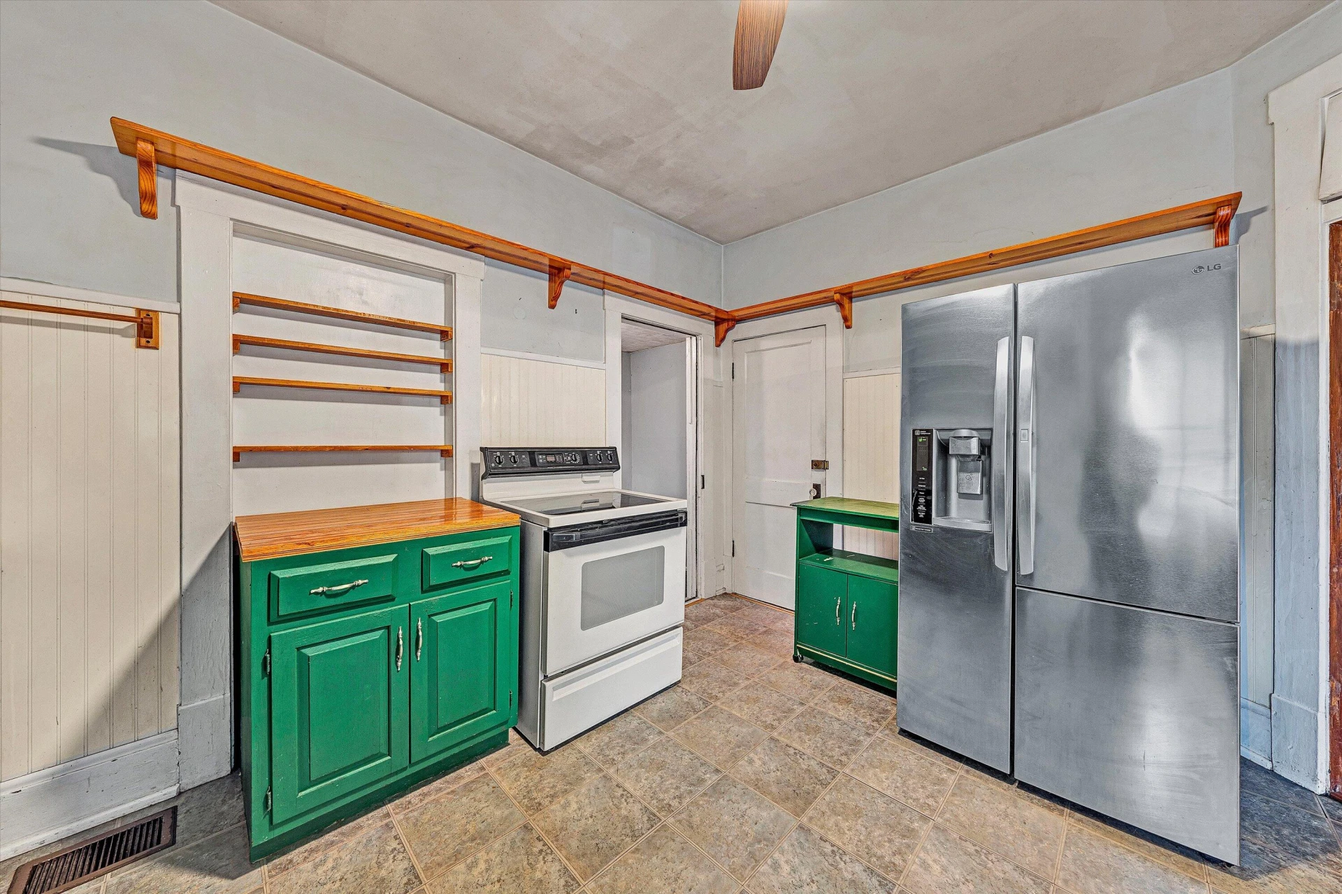 1609 6Th ST SW - Photo 16