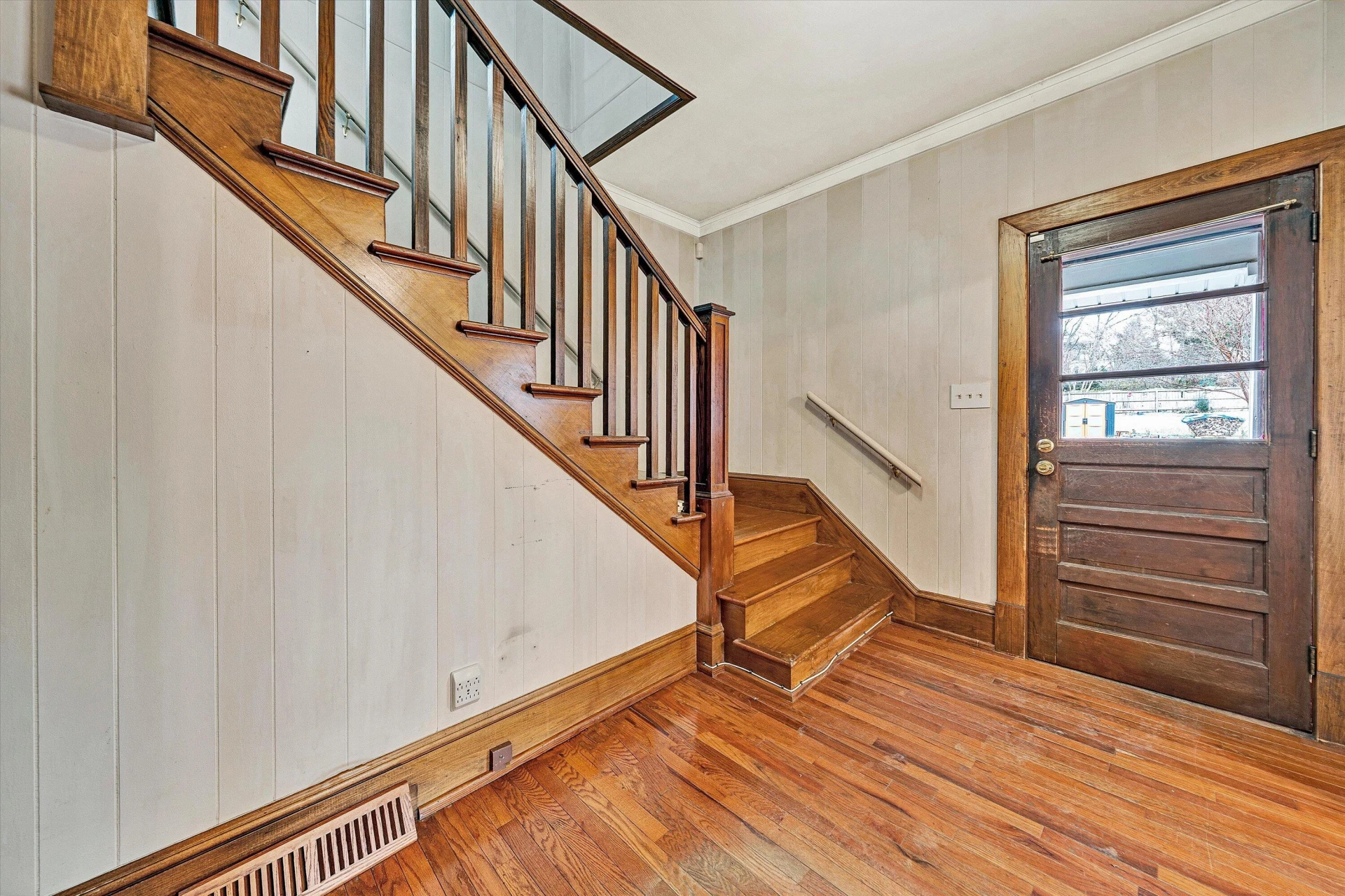 1609 6Th ST SW - Photo 9