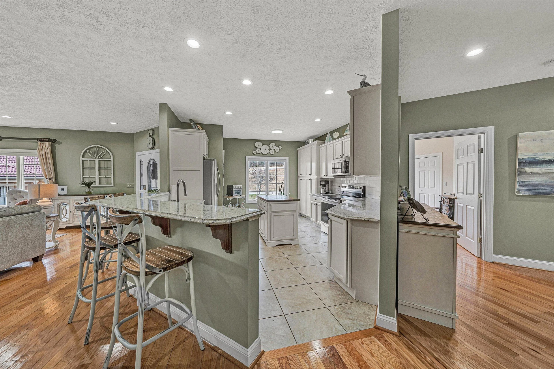 1049 San Marcos CT - Photo 12