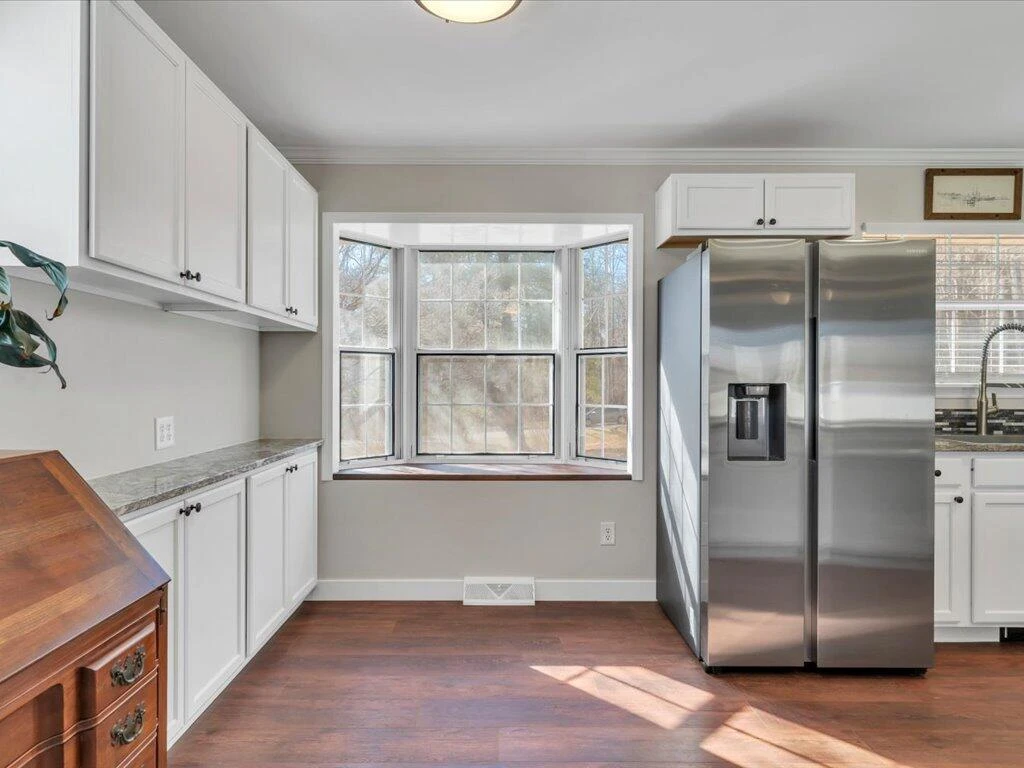 1511 Eggleston Falls RD - Photo 11
