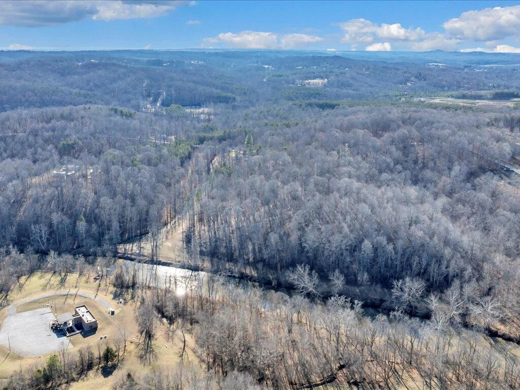 1511 Eggleston Falls RD - Photo 138