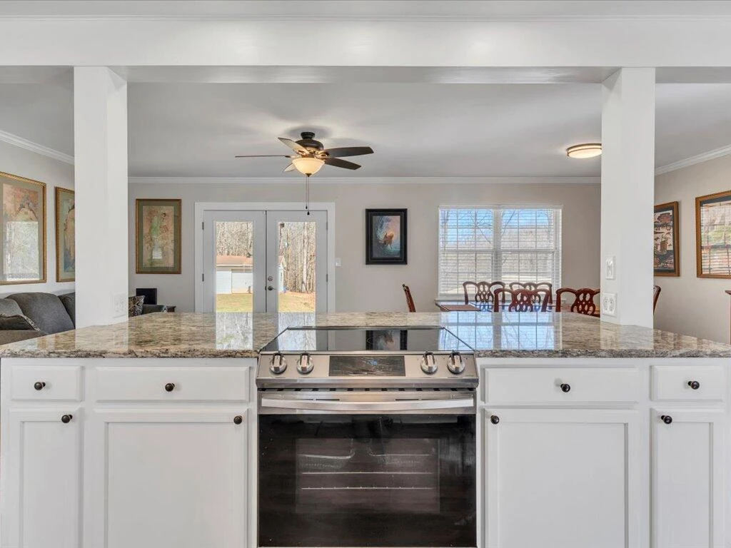 1511 Eggleston Falls RD - Photo 14