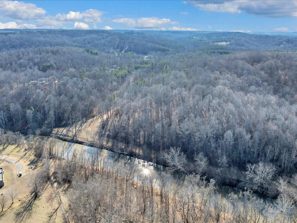 1511 Eggleston Falls RD - Photo 140