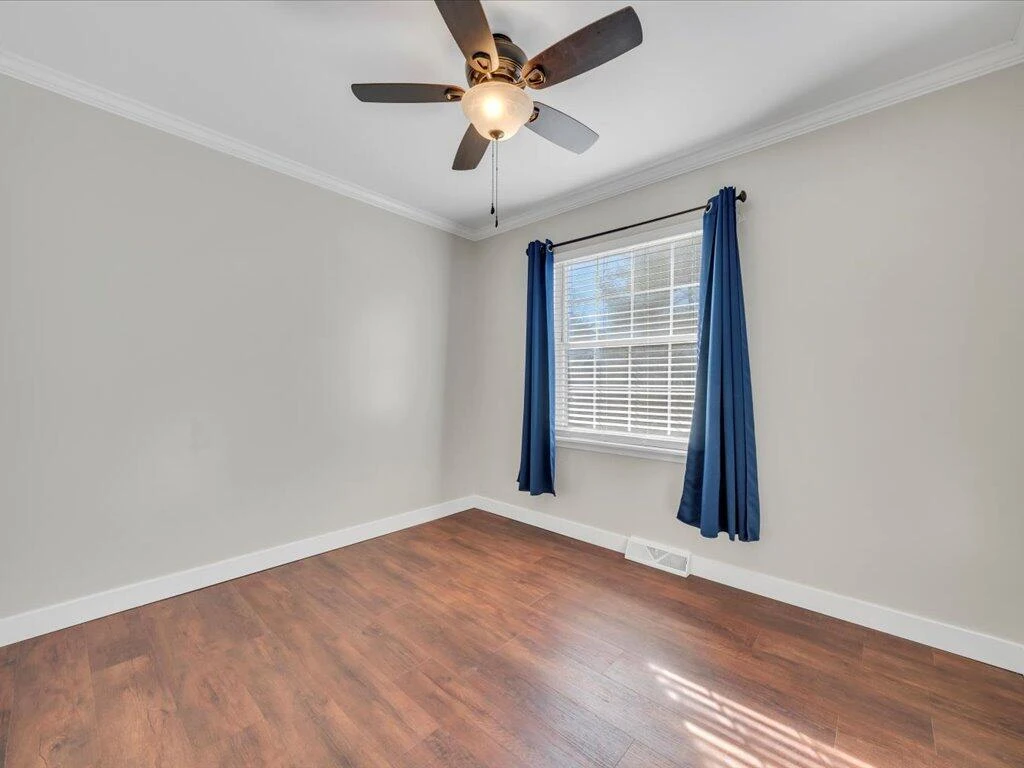 1511 Eggleston Falls RD - Photo 36