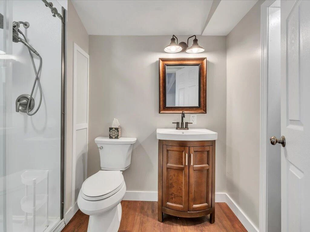 1511 Eggleston Falls RD - Photo 46