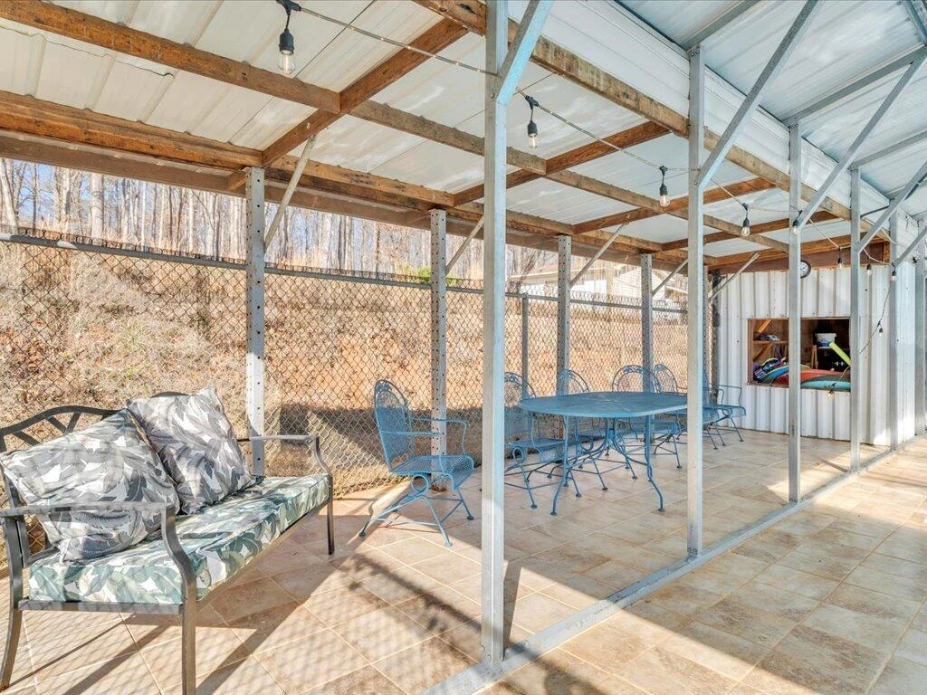 1511 Eggleston Falls RD - Photo 60