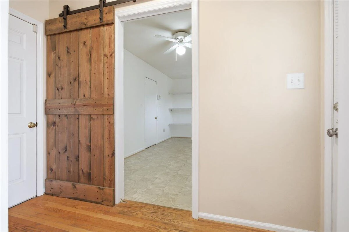5508 Rome DR - Photo 12