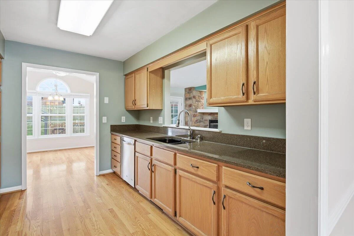 5508 Rome DR - Photo 8