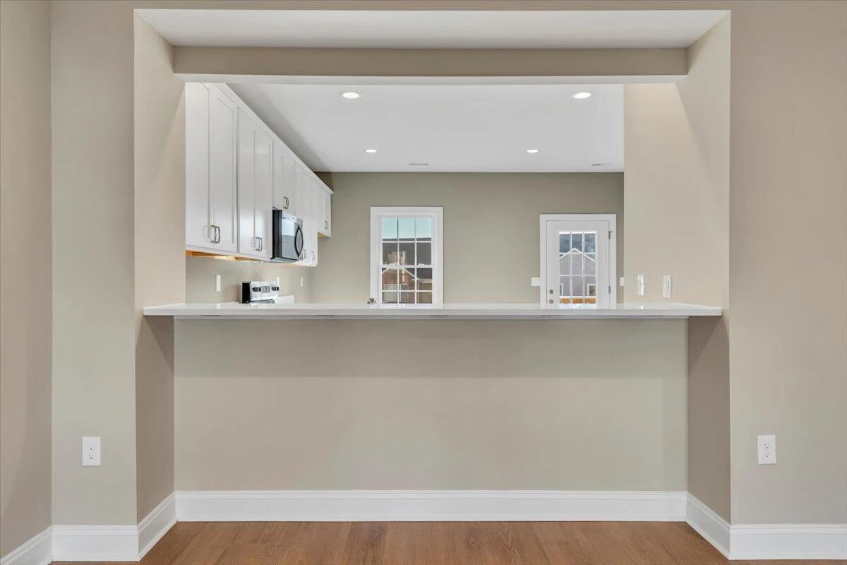 5703 Huntridge RD - Photo 5