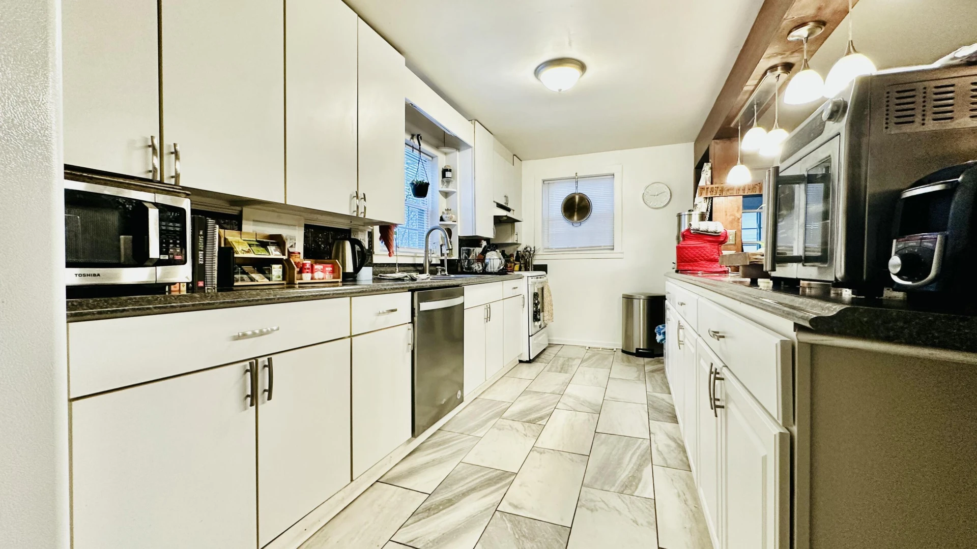 5930 Edwardsville RD - Photo 12