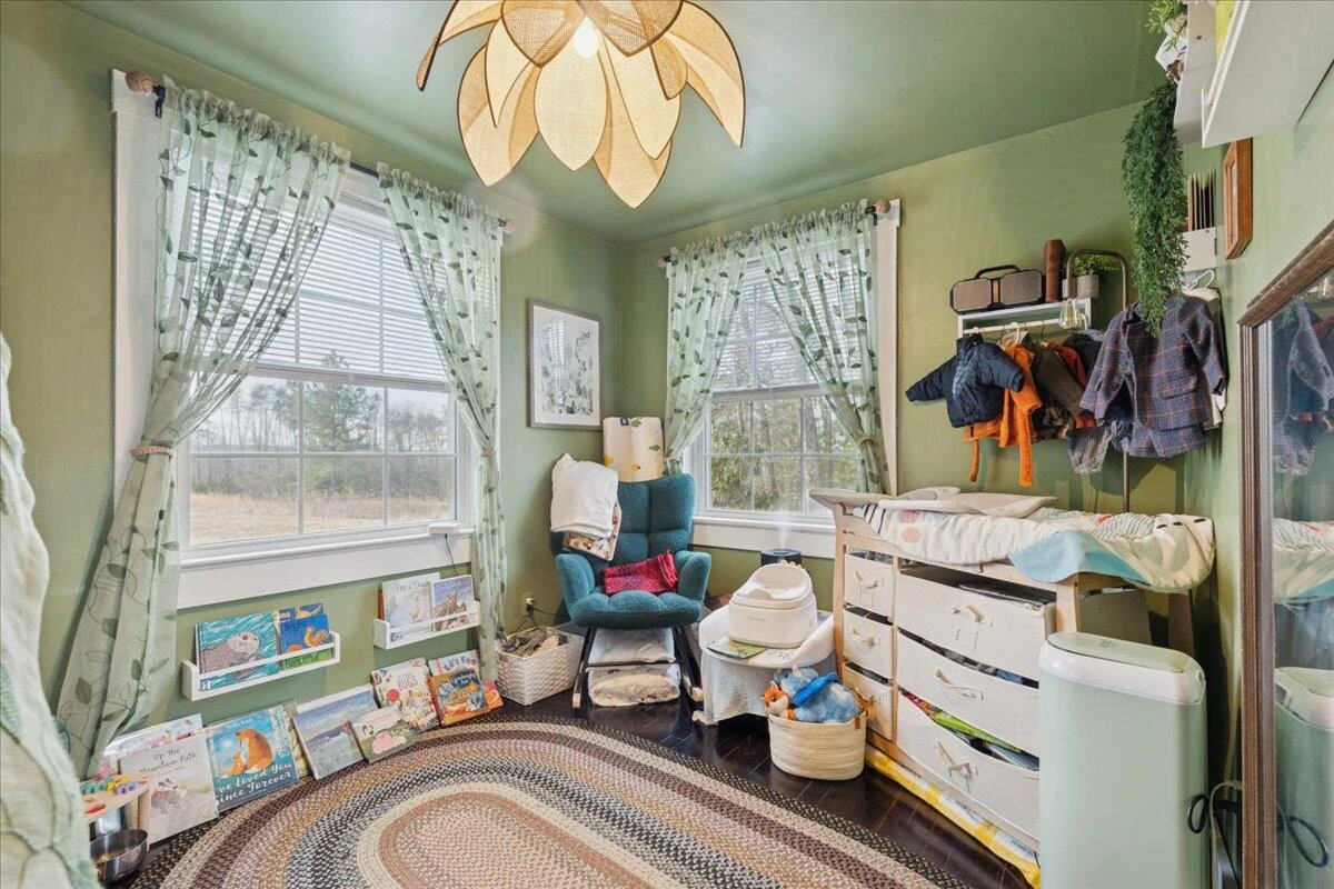 5930 Edwardsville RD - Photo 19