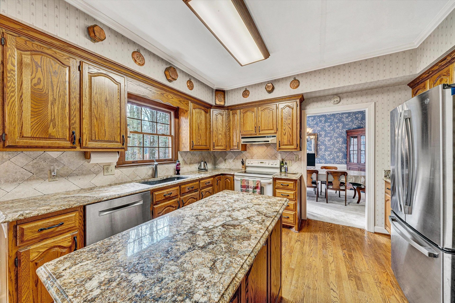 5504 South Roselawn RD - Photo 16