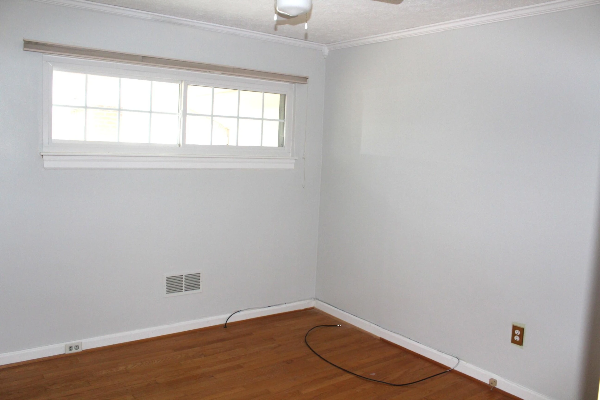 718 Sunset DR - Photo 39