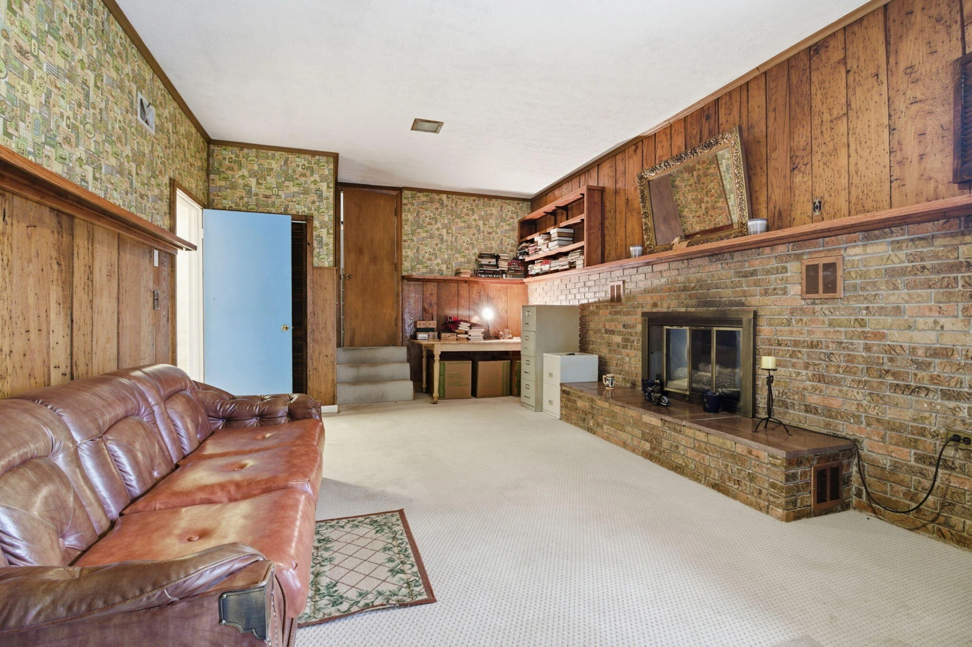 3928 Happy Hollow RD - Photo 12