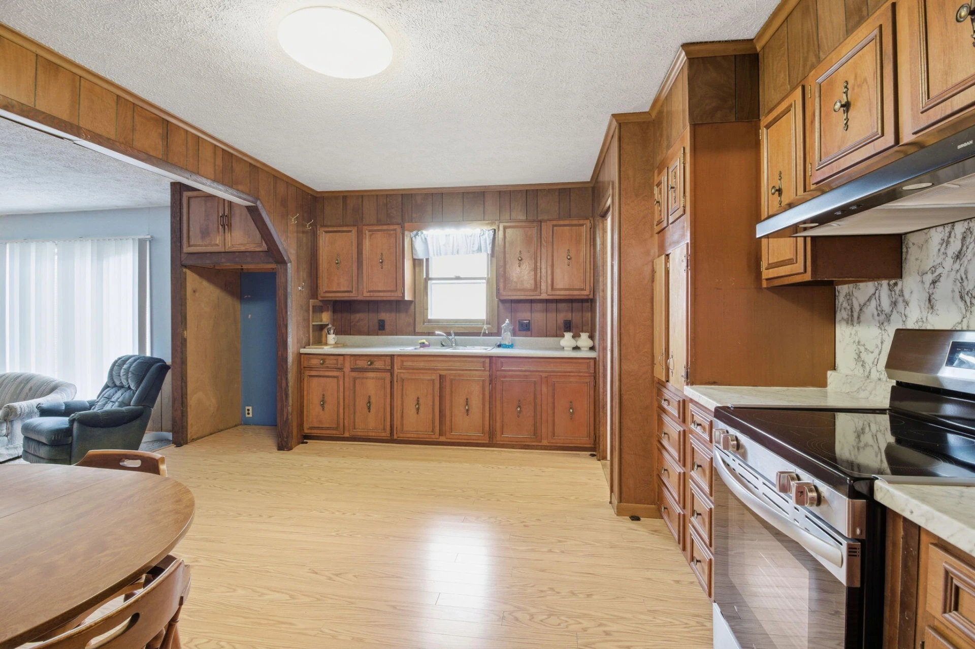 3928 Happy Hollow RD - Photo 16
