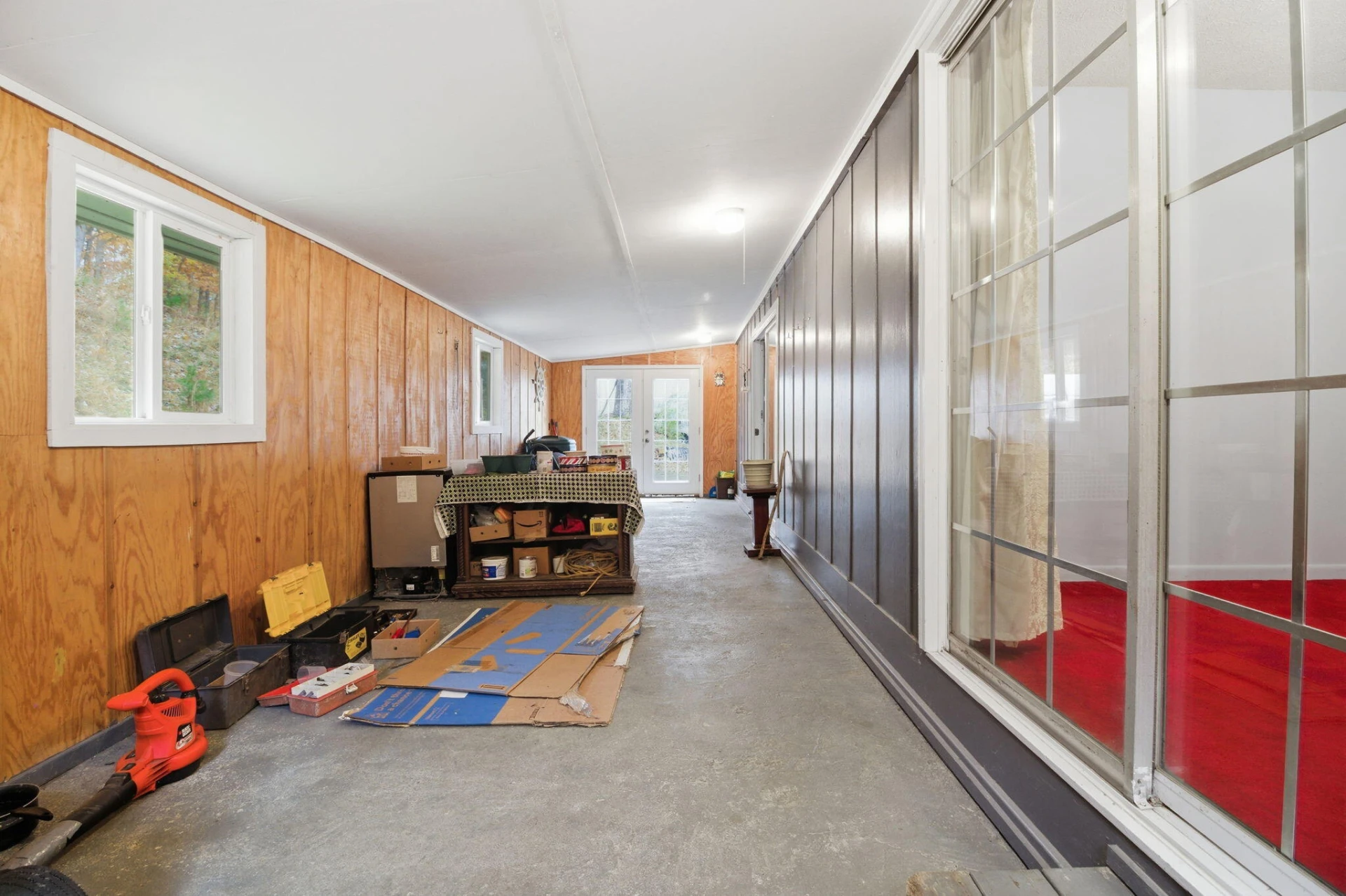 3928 Happy Hollow RD - Photo 19