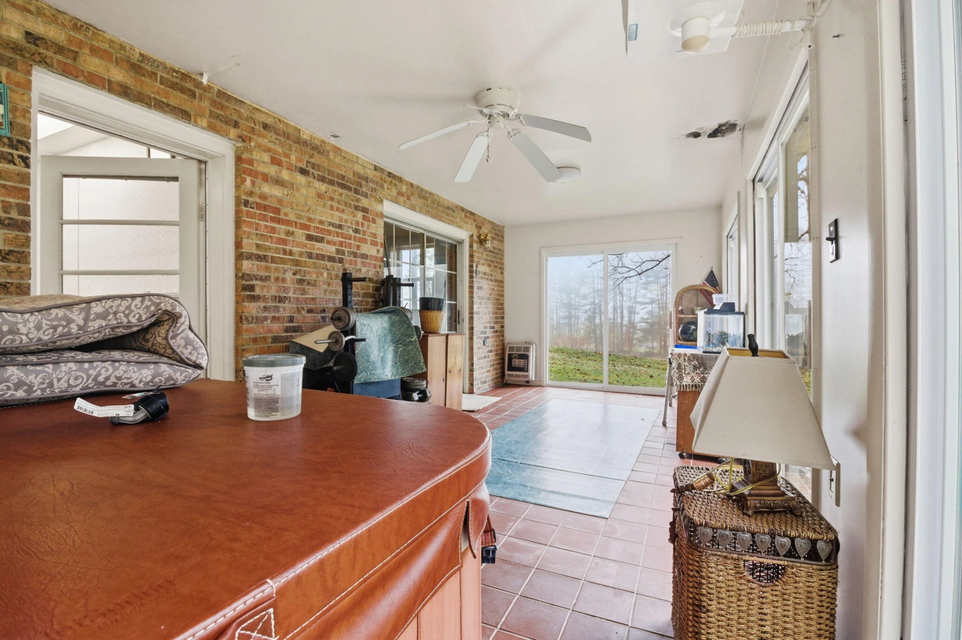 3928 Happy Hollow RD - Photo 37