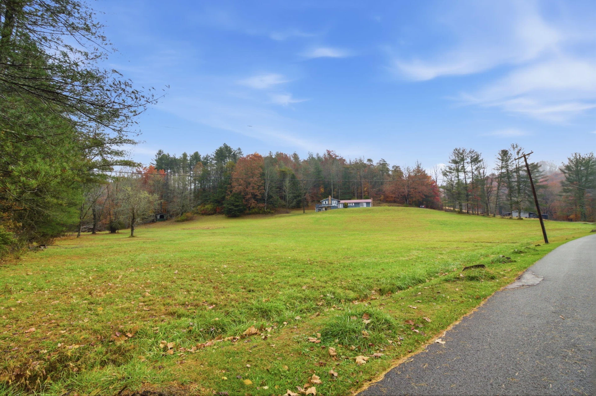 3928 Happy Hollow RD - Photo 40