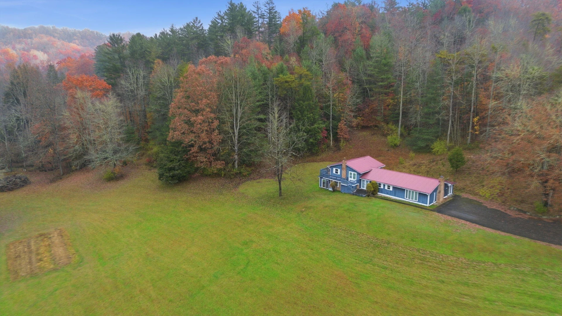 3928 Happy Hollow RD - Photo 41