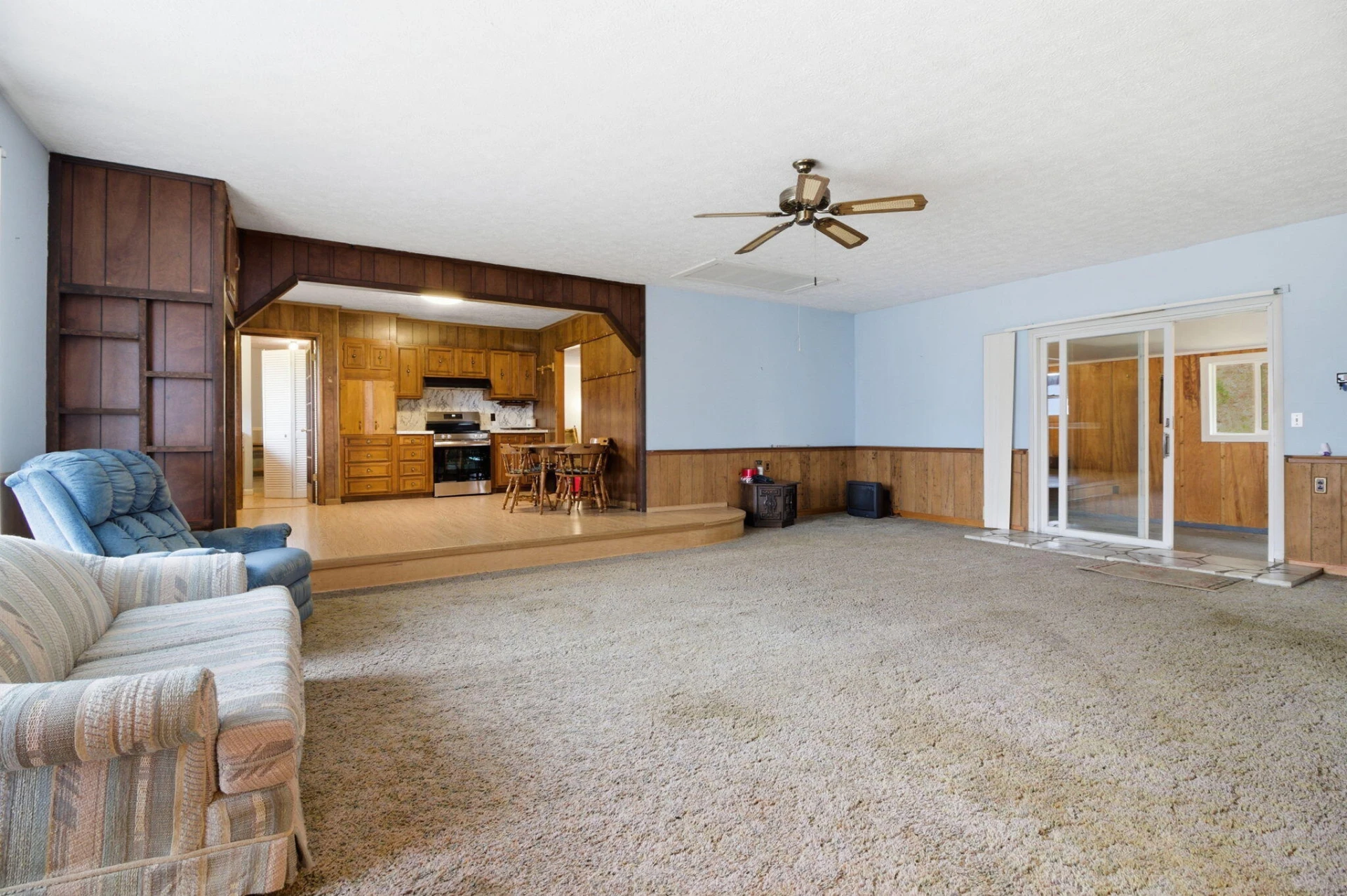3928 Happy Hollow RD - Photo 10