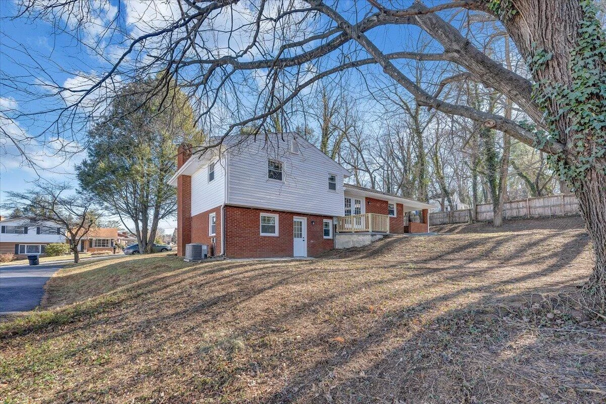 1602 Angus RD NW - Photo 38