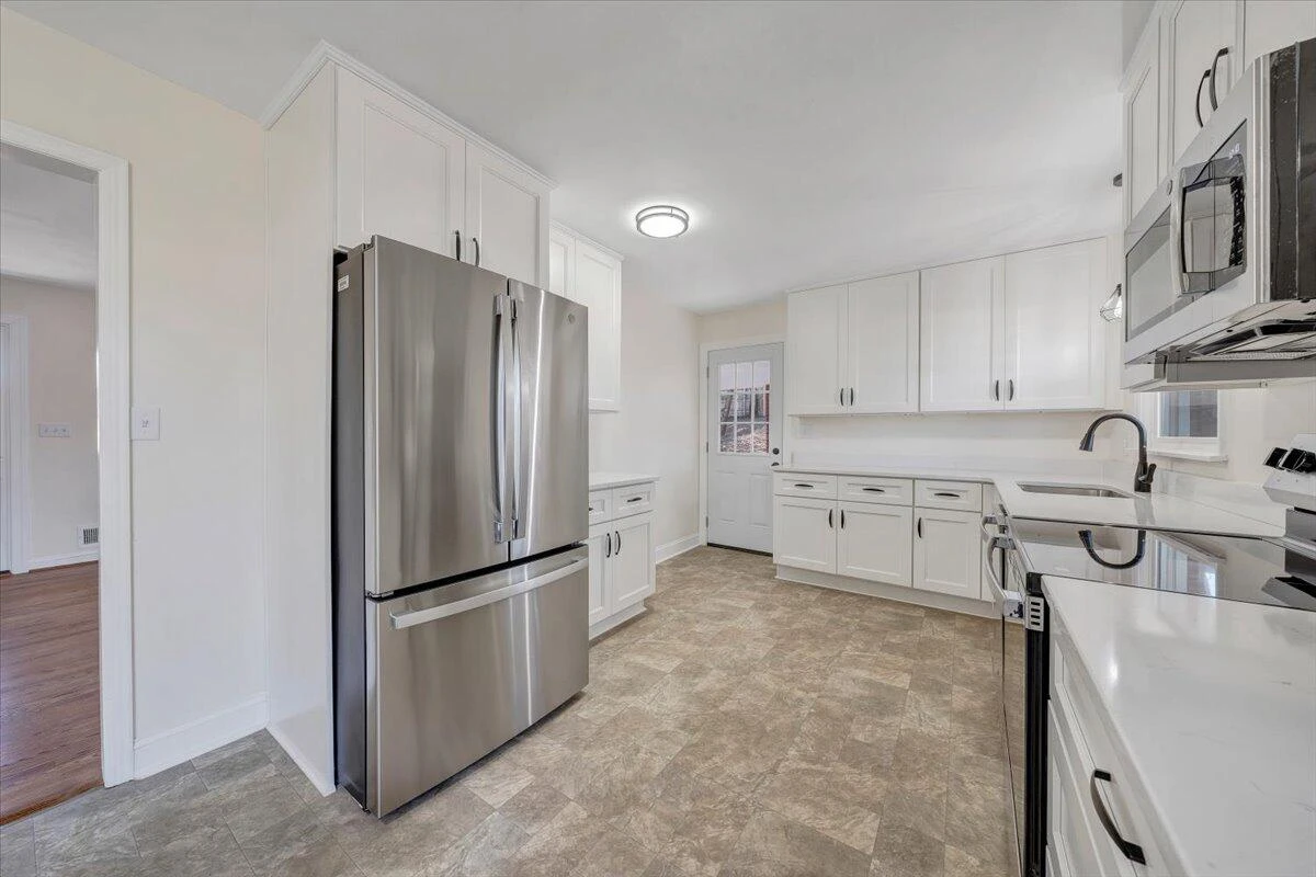 1602 Angus RD NW - Photo 14